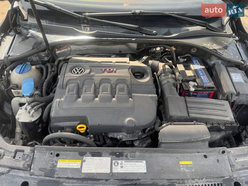 Седан Volkswagen Passat 2015 в Киеве фото 12 Седан Volkswagen Passat 2015 в Киеве