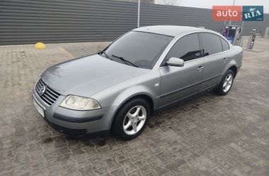 Седан Volkswagen Passat 2001 в Миколаєві