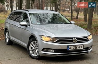 Універсал Volkswagen Passat 2015 в Києві