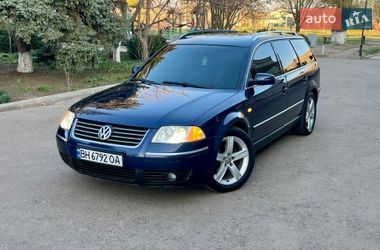 Універсал Volkswagen Passat 2002 в Одесі