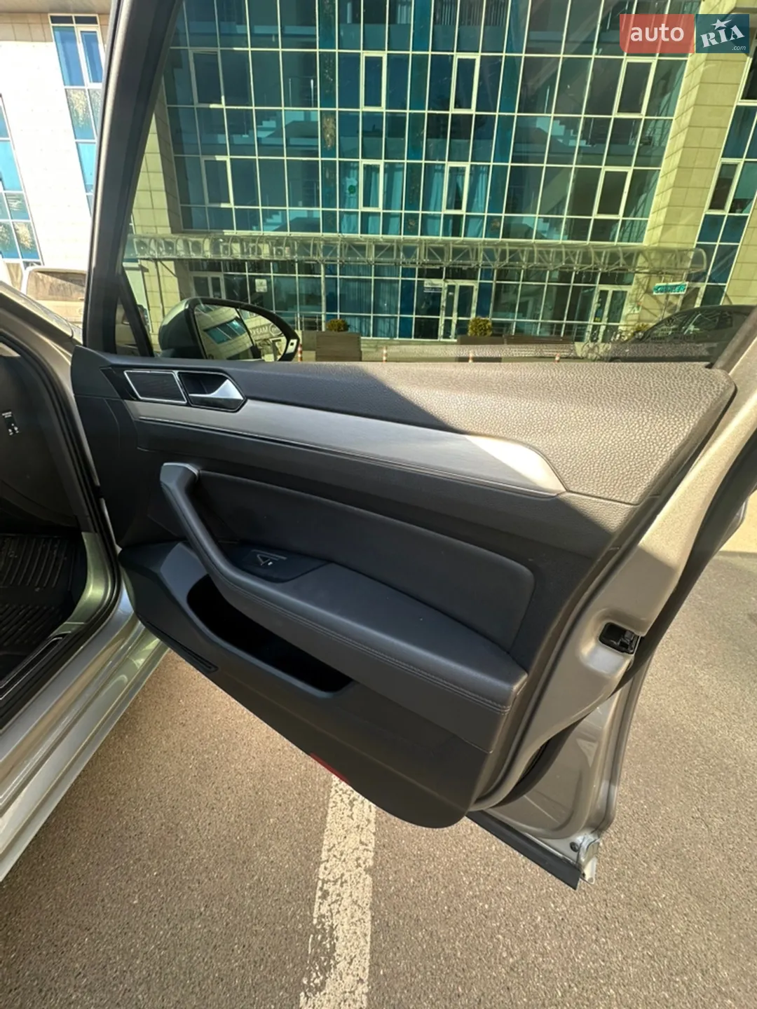 2015 Volkswagen Passat - мініатюра 9