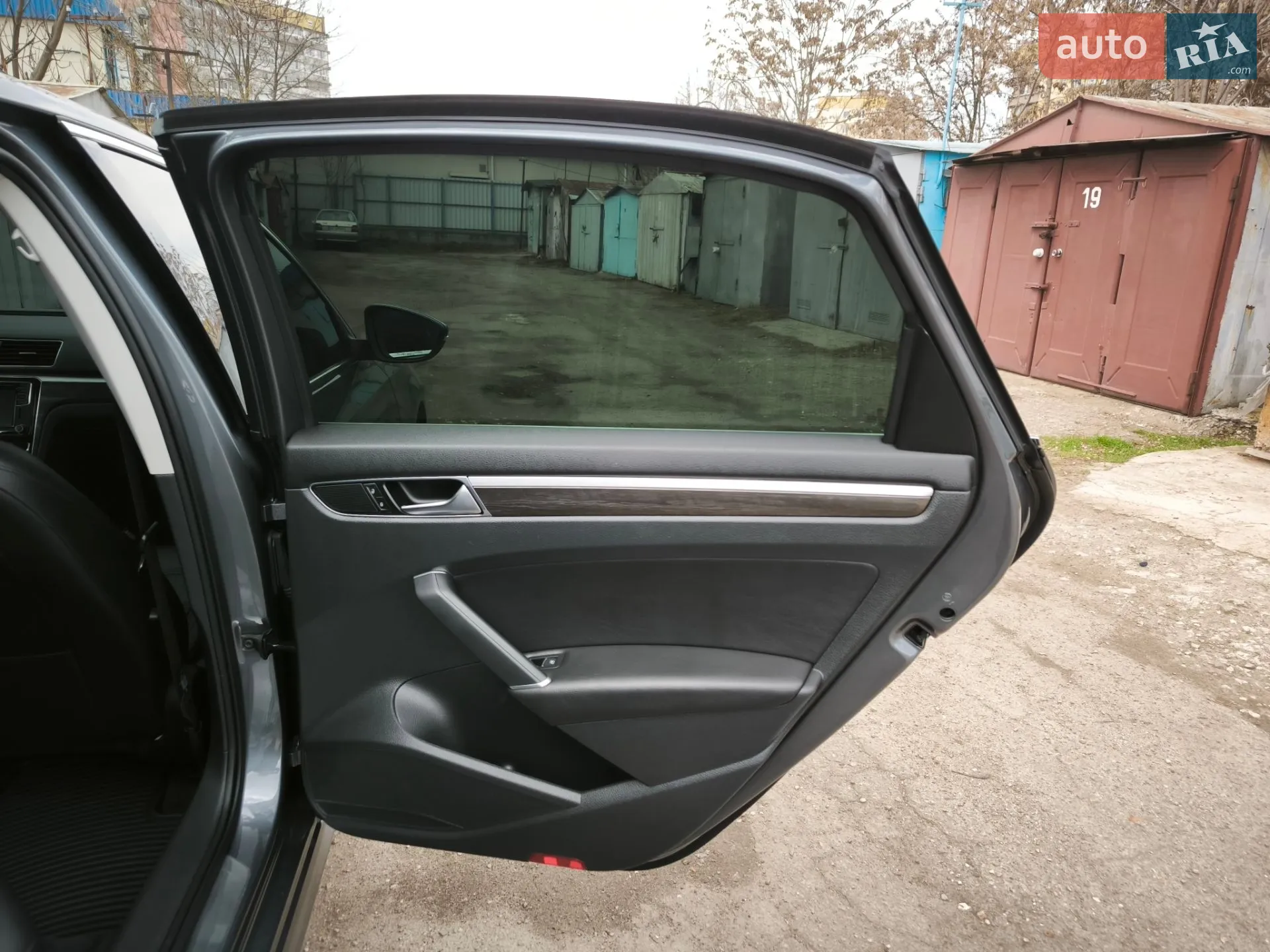 2016 Volkswagen Passat - мініатюра 32