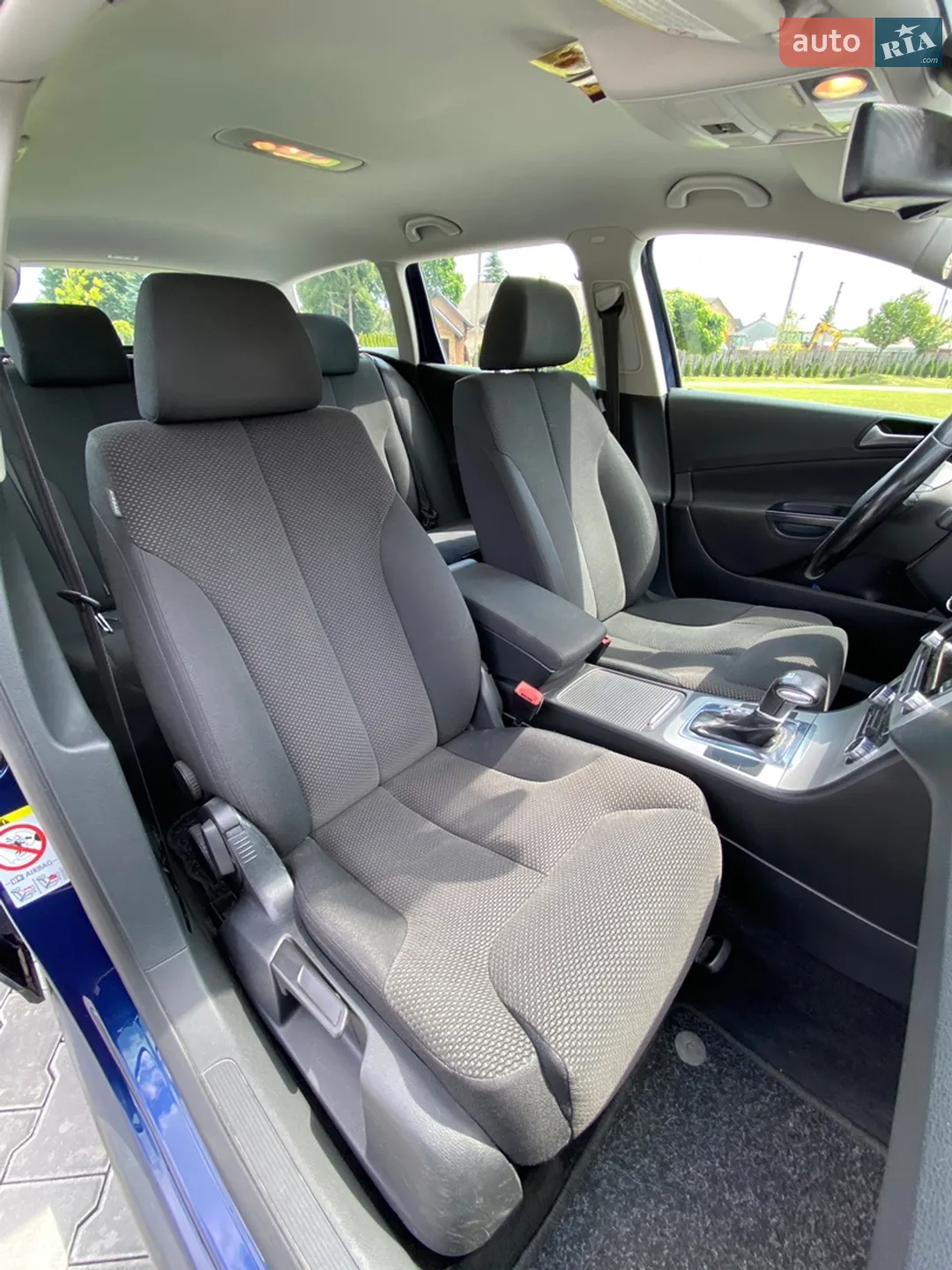 2010 Volkswagen Passat - мініатюра 13
