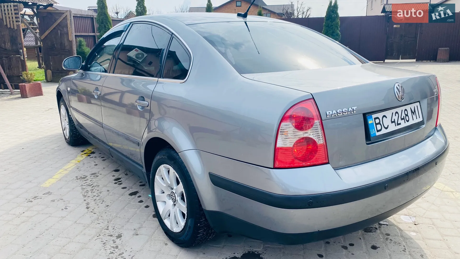 Volkswagen Passat 2002 VIN WVWZZZ3BZ2P358467 фото оголошення 9 з 33