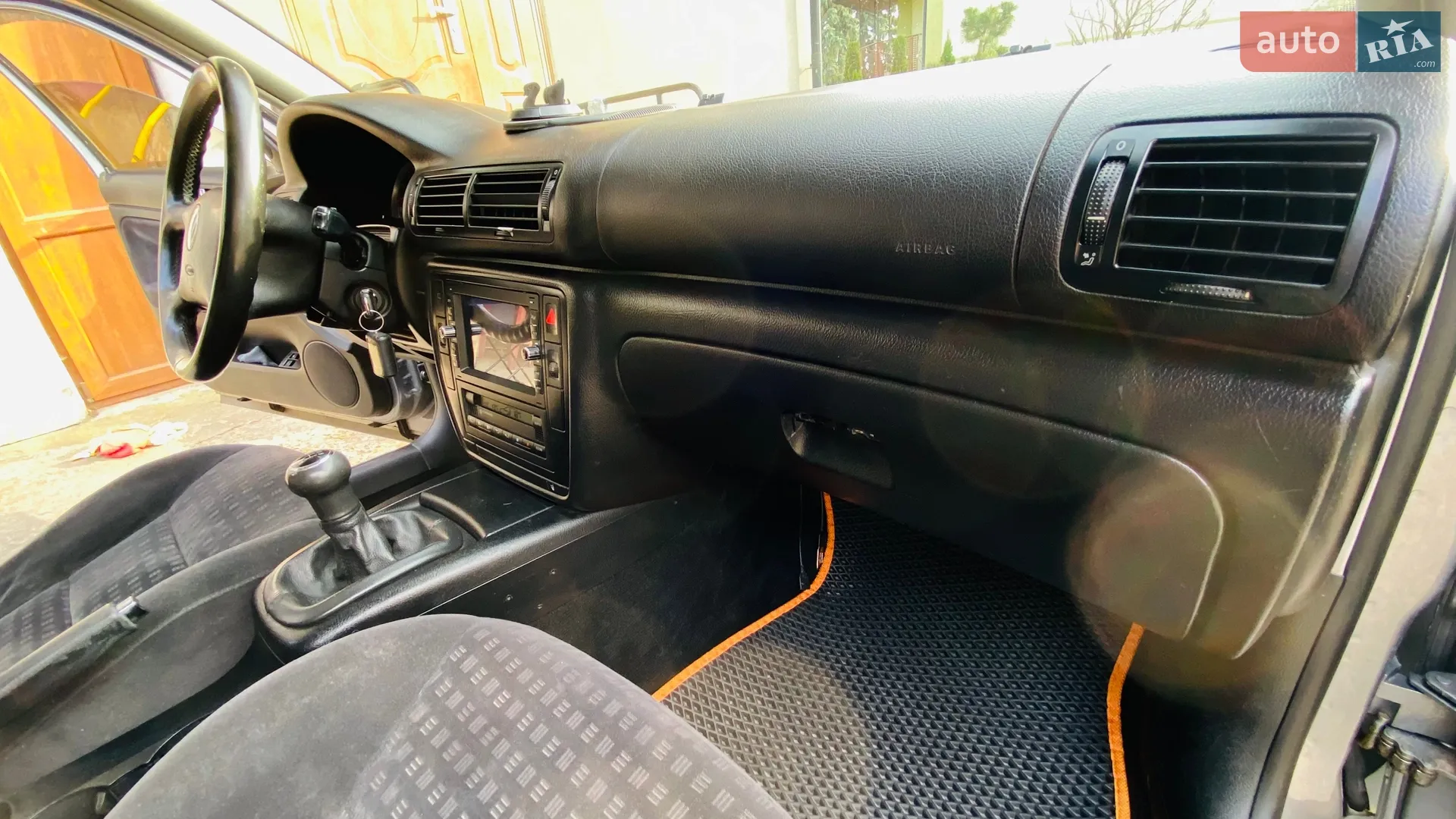 Volkswagen Passat 2002 VIN WVWZZZ3BZ2P358467 фото оголошення 32 з 33