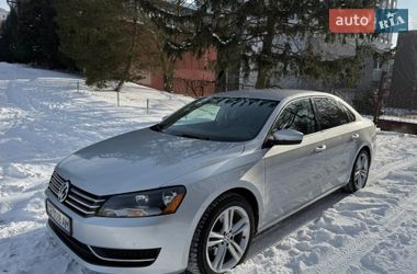 Седан Volkswagen Passat 2013 в Чернівцях