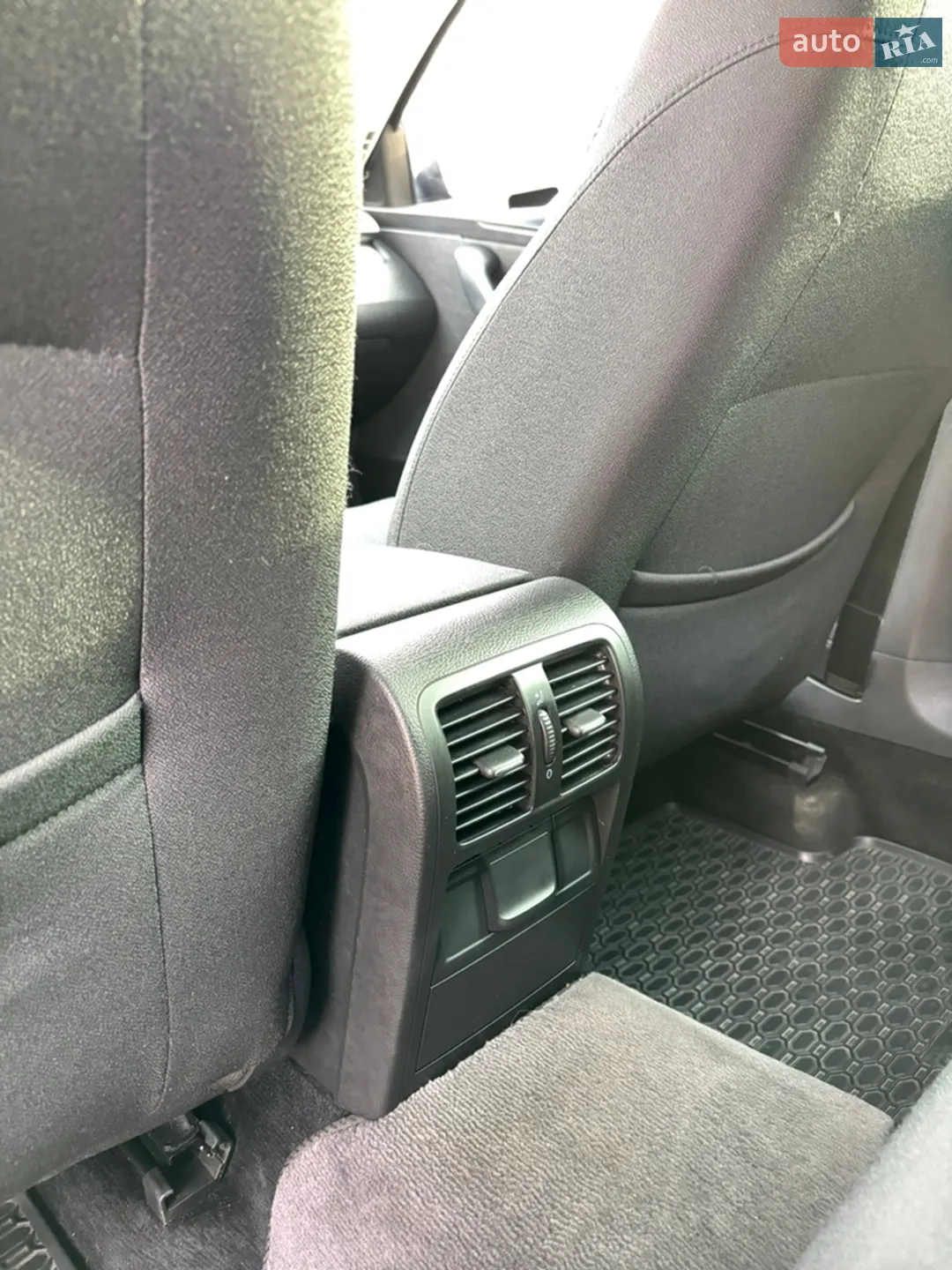 2010 Volkswagen Passat - мініатюра 89