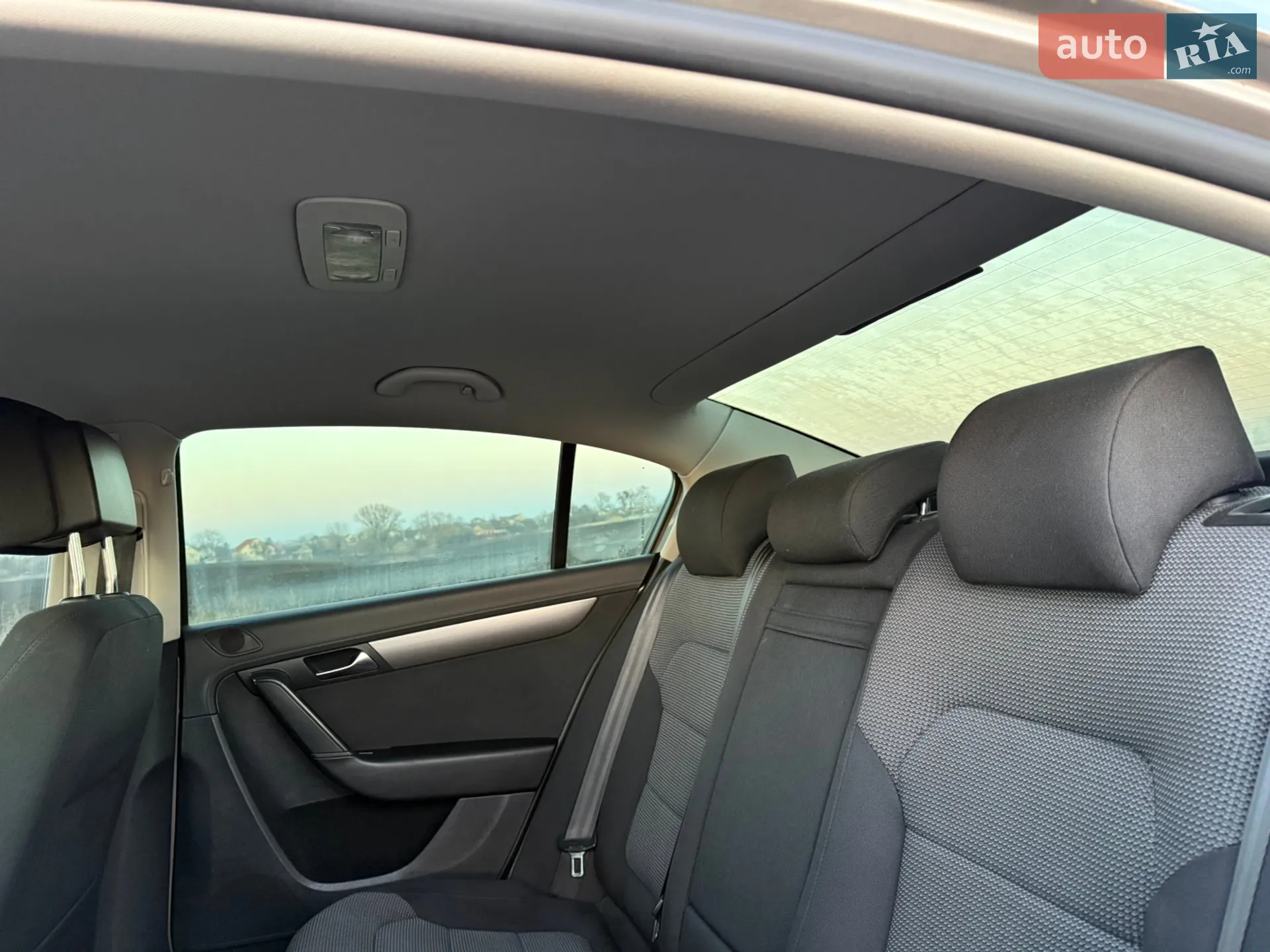 Volkswagen Passat 2012 VIN WVWZZZ3CZDP020141 фото оголошення 13 з 15