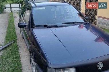 Універсал Volkswagen Passat 1993 в Бучачі