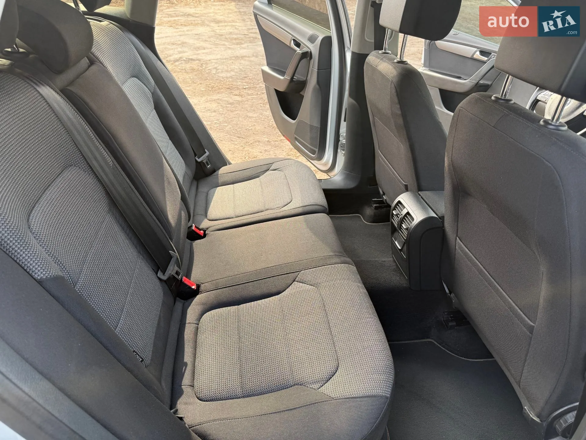 2014 Volkswagen Passat - мініатюра 16