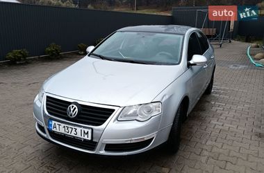 Седан Volkswagen Passat 2005 в Стопчатові