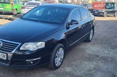 Седан Volkswagen Passat 2006 в Черкасах