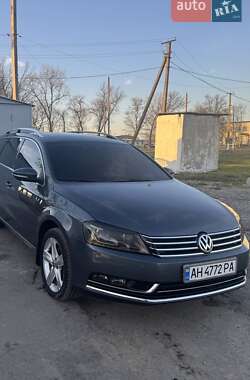 Універсал Volkswagen Passat 2011 в Карлівці
