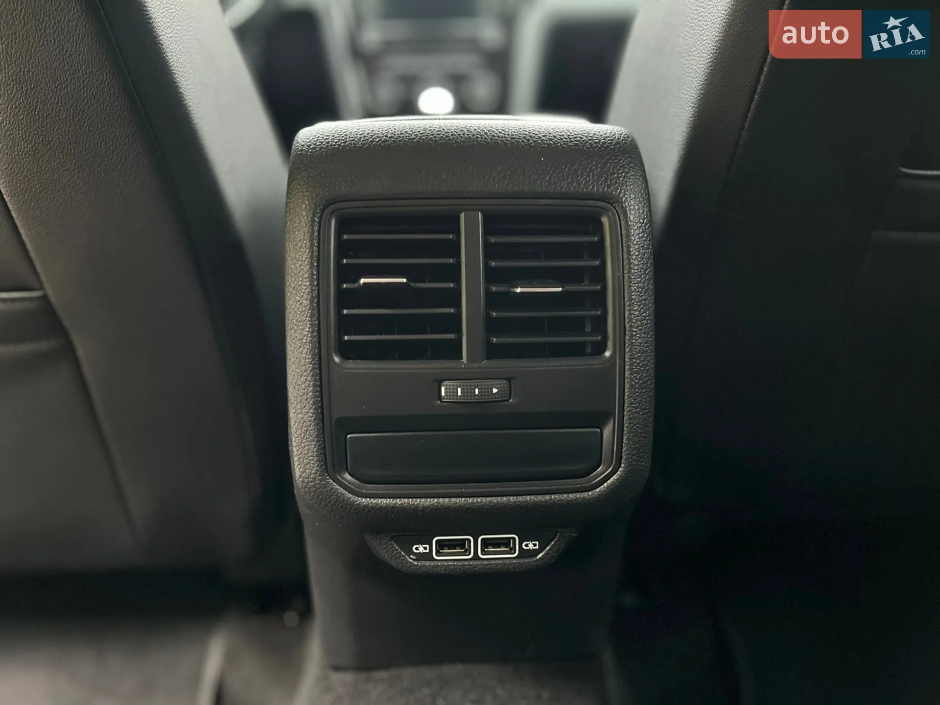 2021 Volkswagen Passat - мініатюра 27