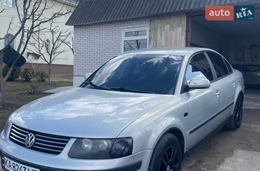 Седан Volkswagen Passat 1998 в Фастове