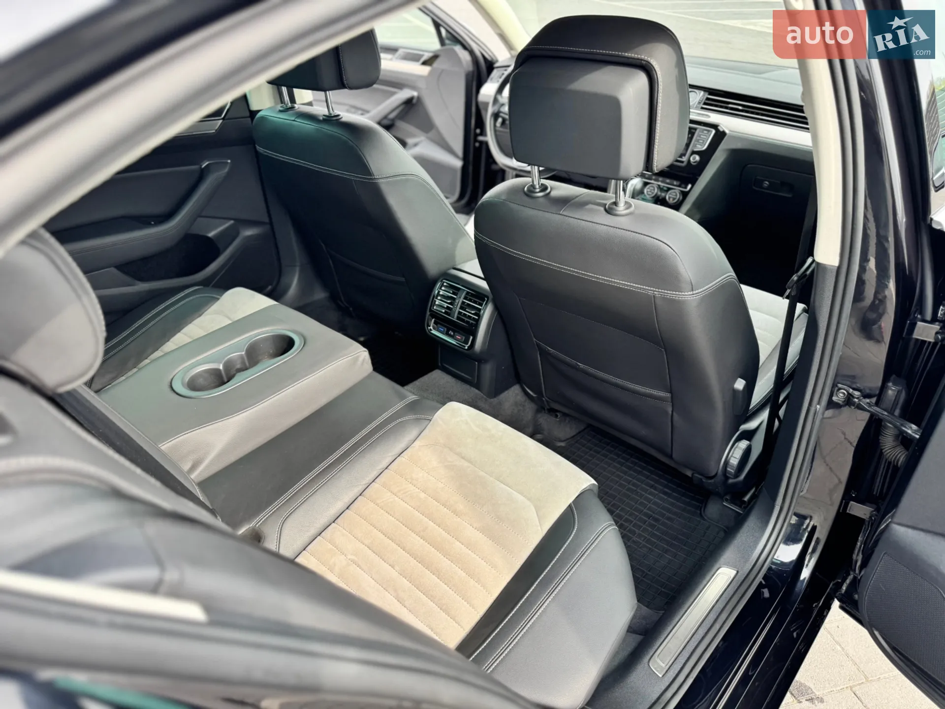 2016 Volkswagen Passat - мініатюра 17