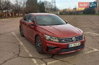 Седан Volkswagen Passat 2016 в Кривом Роге