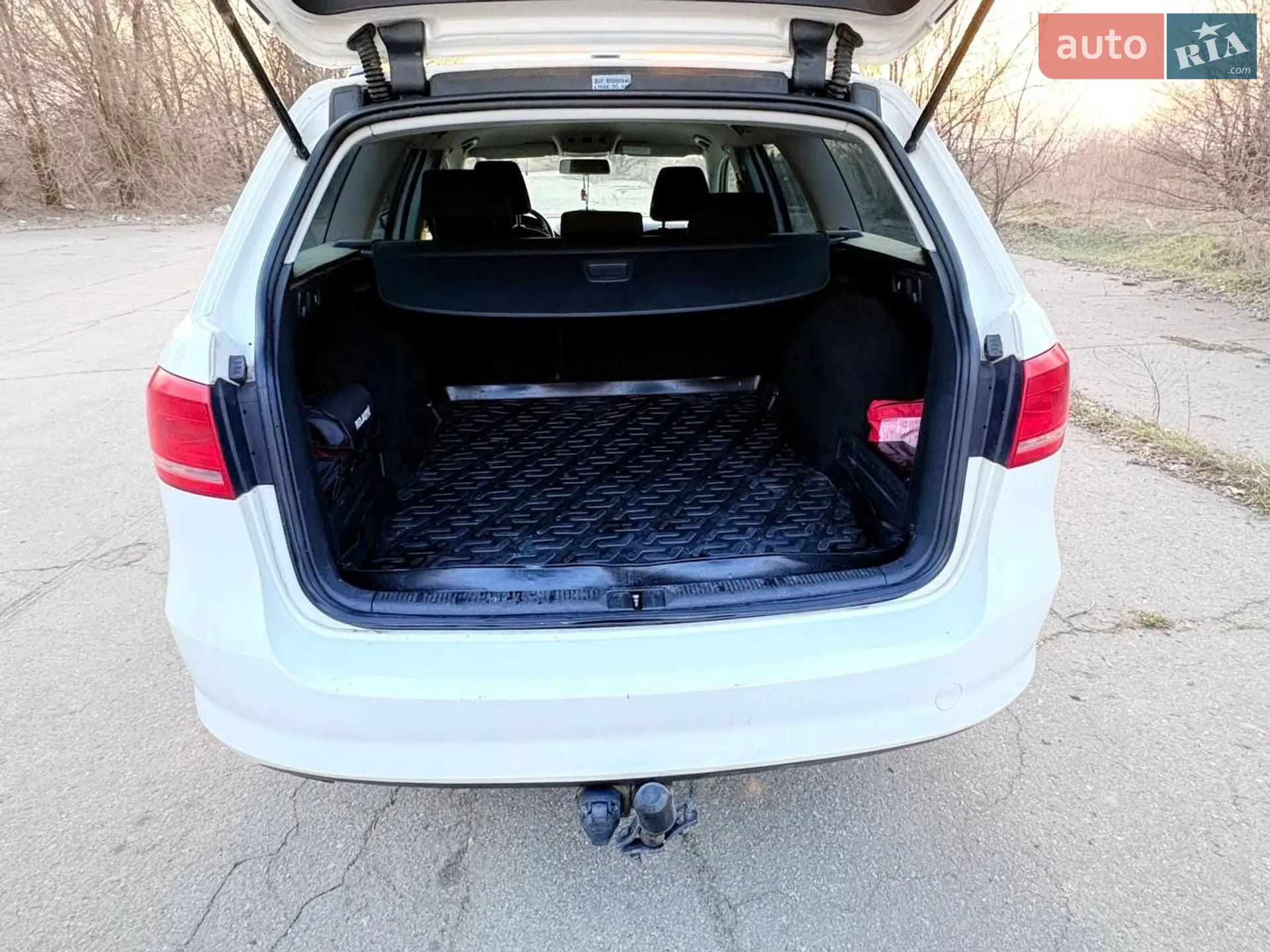 2013 Volkswagen Passat - мініатюра 4