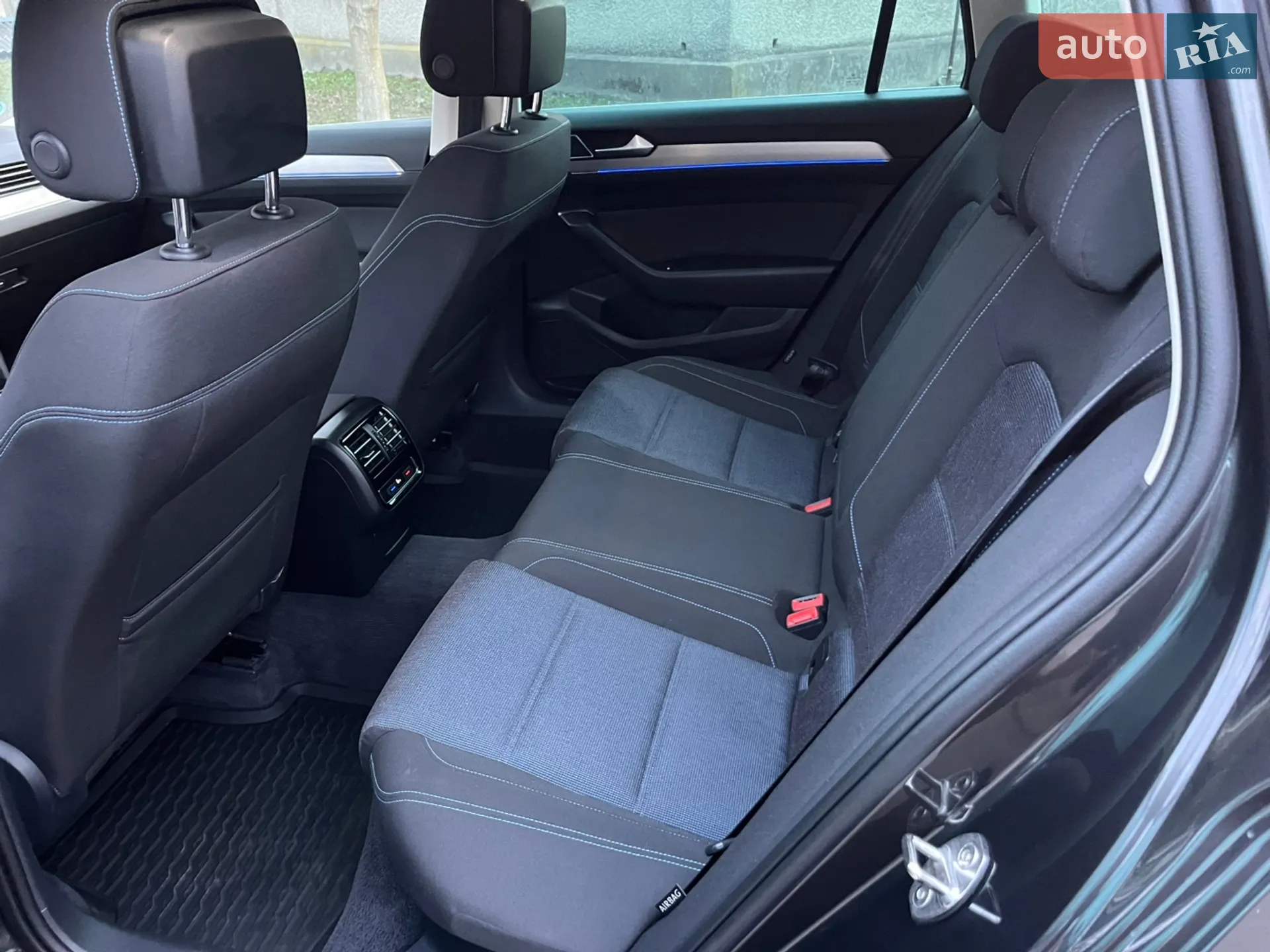 2018 Volkswagen Passat - мініатюра 43