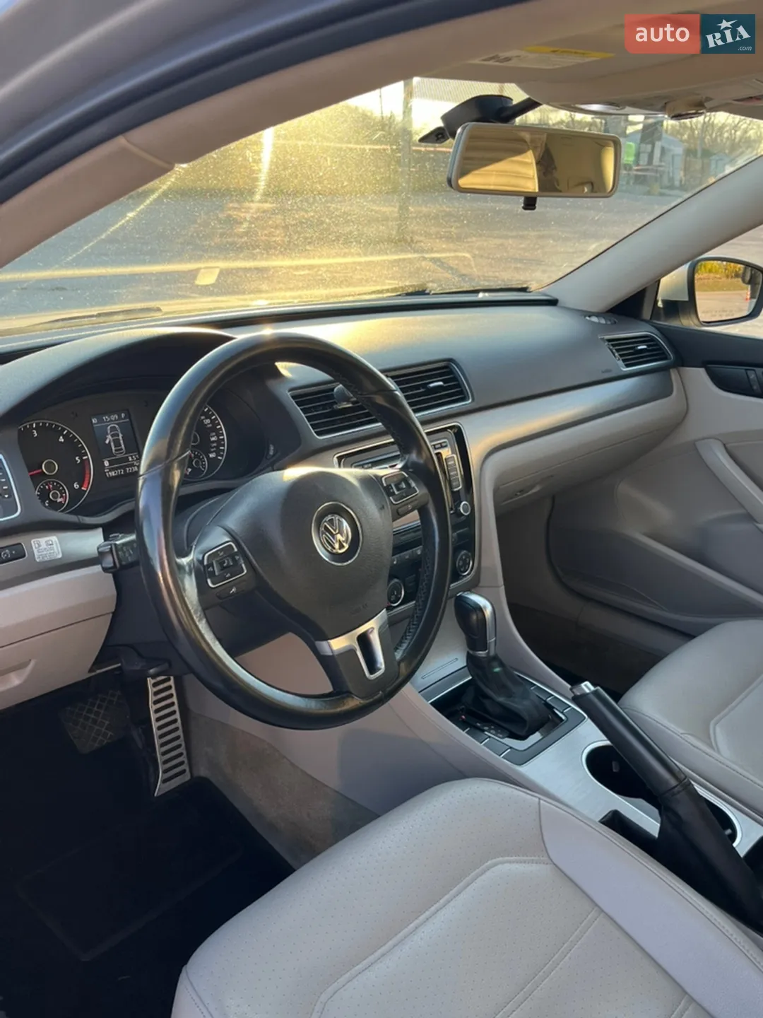 2015 Volkswagen Passat - мініатюра 10