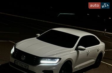 Седан Volkswagen Passat 2020 в Кривом Роге