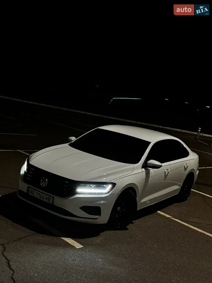 2020 Volkswagen Passat - мініатюра 24