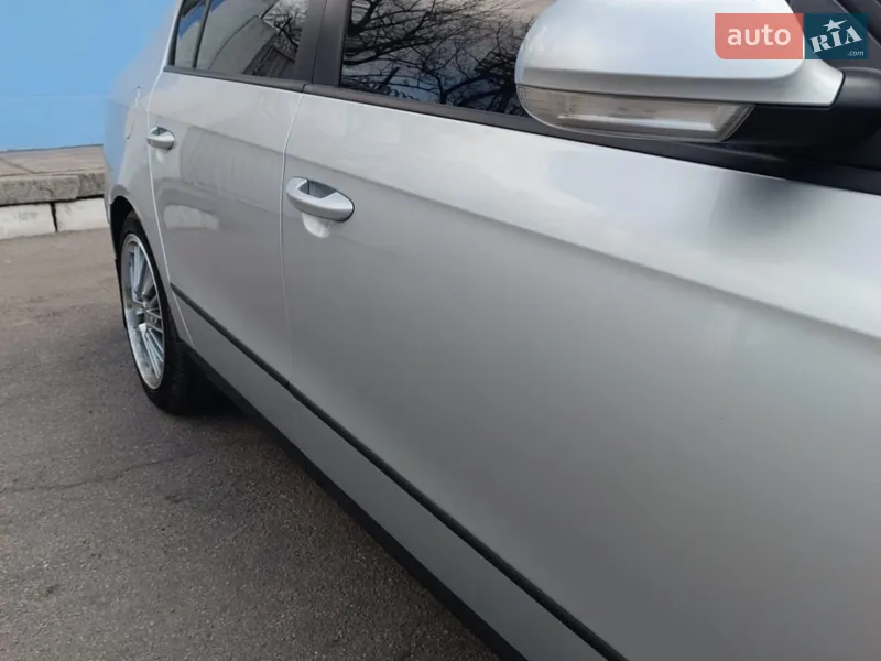 Volkswagen Passat 2005 VIN WVWZZZ3CZ6P000200 фото оголошення 15 з 74