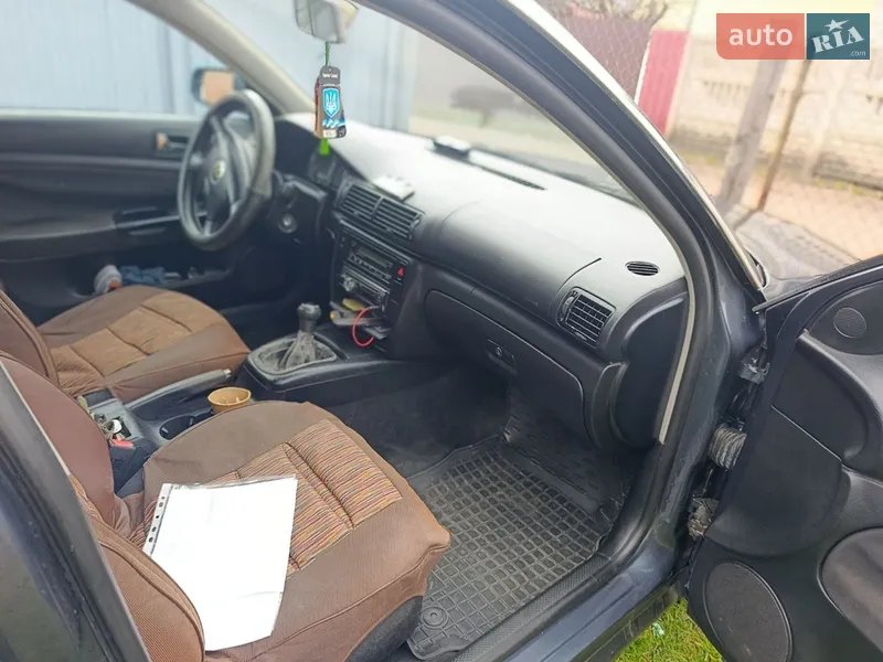 Volkswagen Passat 2000 VIN WVWZZZ3BZ1E124368 фото оголошення 8 з 49