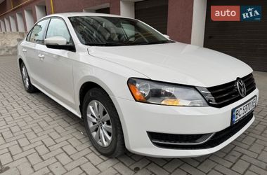 Седан Volkswagen Passat 2014 в Львові