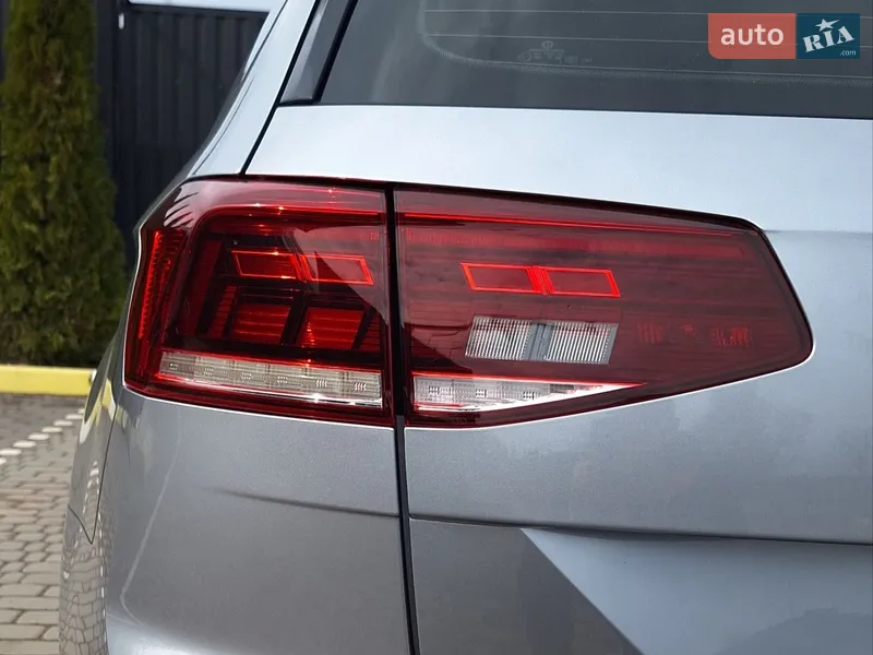 Volkswagen Passat 2020 VIN WVWZZZ3CZLE068479 фото оголошення 10 з 82