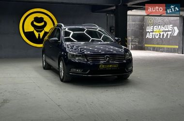 Універсал Volkswagen Passat 2010 в Чернівцях
