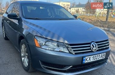 Седан Volkswagen Passat 2013 в Харькове
