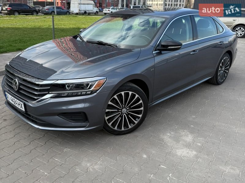 Volkswagen Passat 2021