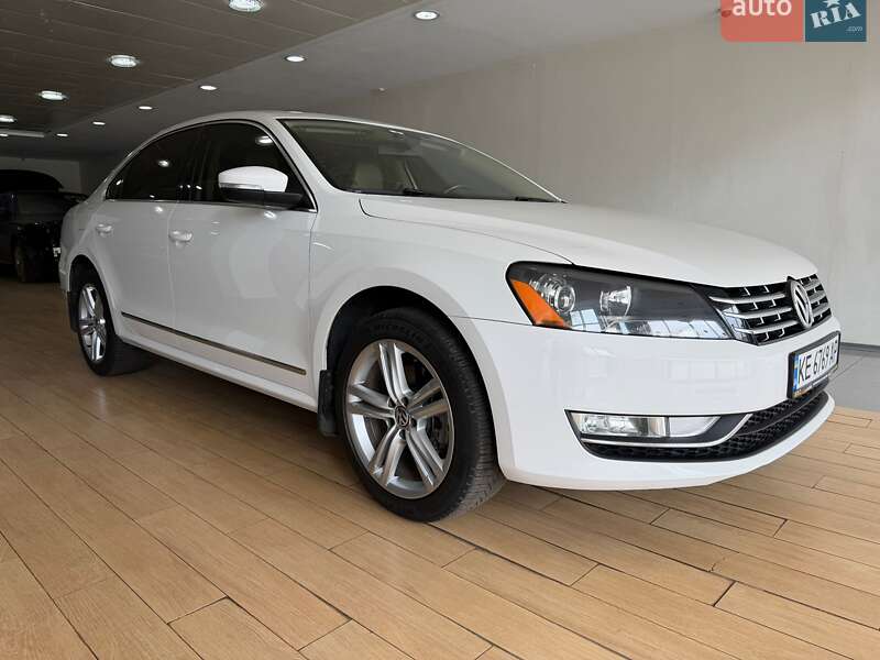 Седан Volkswagen Passat 2014 в Кривом Роге