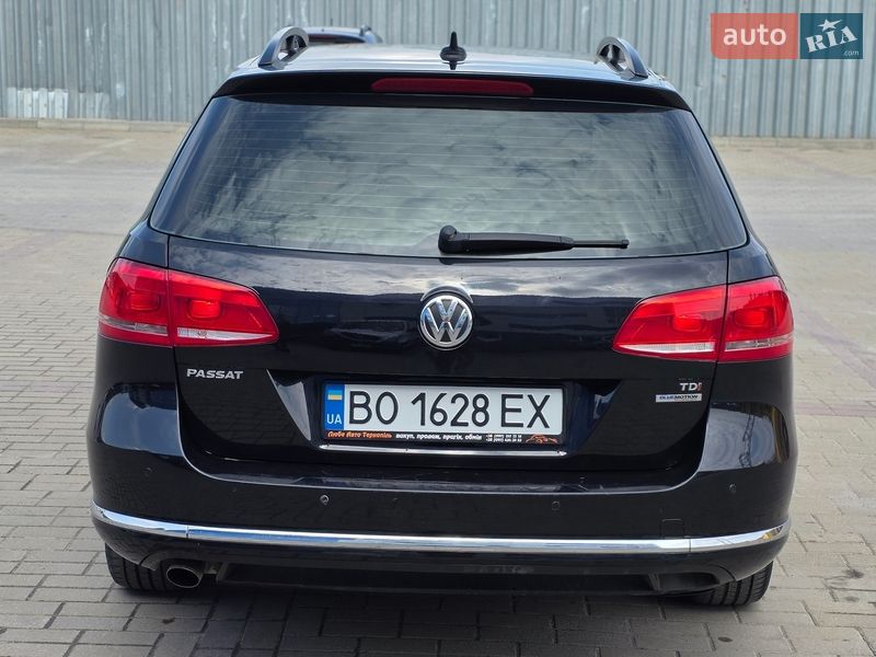 Универсал Volkswagen Passat 2011 в Хмельницком