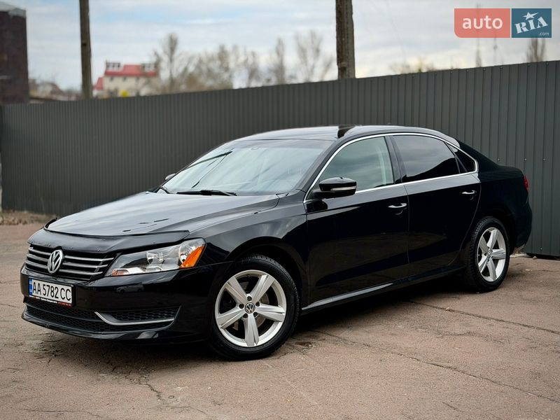 Седан Volkswagen Passat 2014 в Киеве