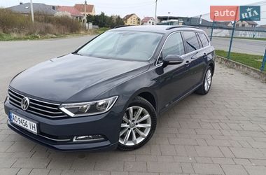 Універсал Volkswagen Passat 2017 в Ужгороді