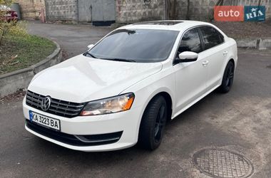 Седан Volkswagen Passat 2013 в Києві