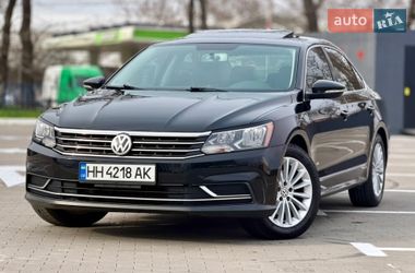 Седан Volkswagen Passat 2016 в Одессе