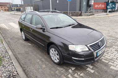 Универсал Volkswagen Passat 2009 в Бродах