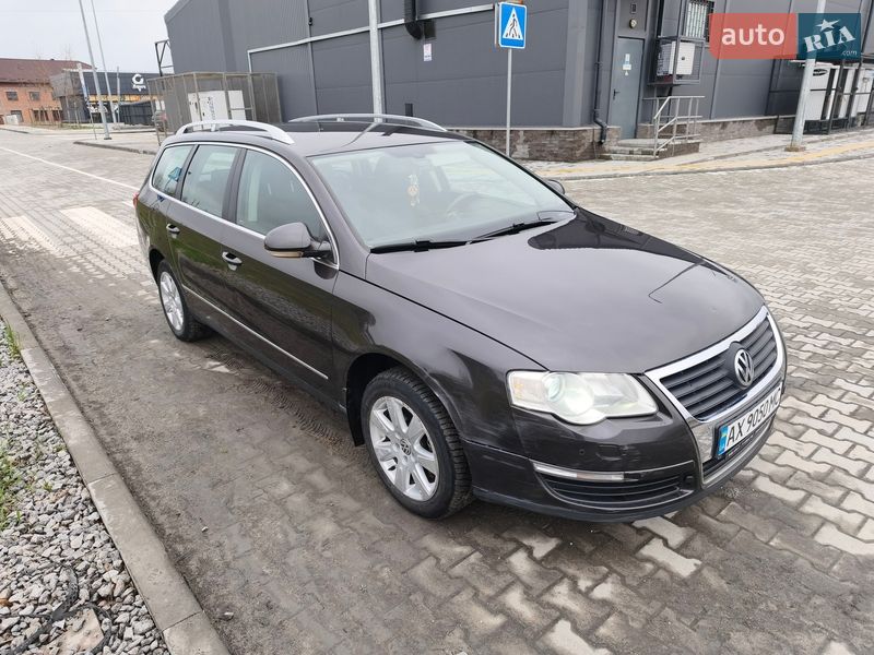 Универсал Volkswagen Passat 2009 в Бродах