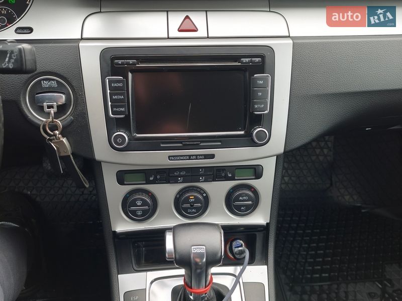 Универсал Volkswagen Passat 2009 в Бродах