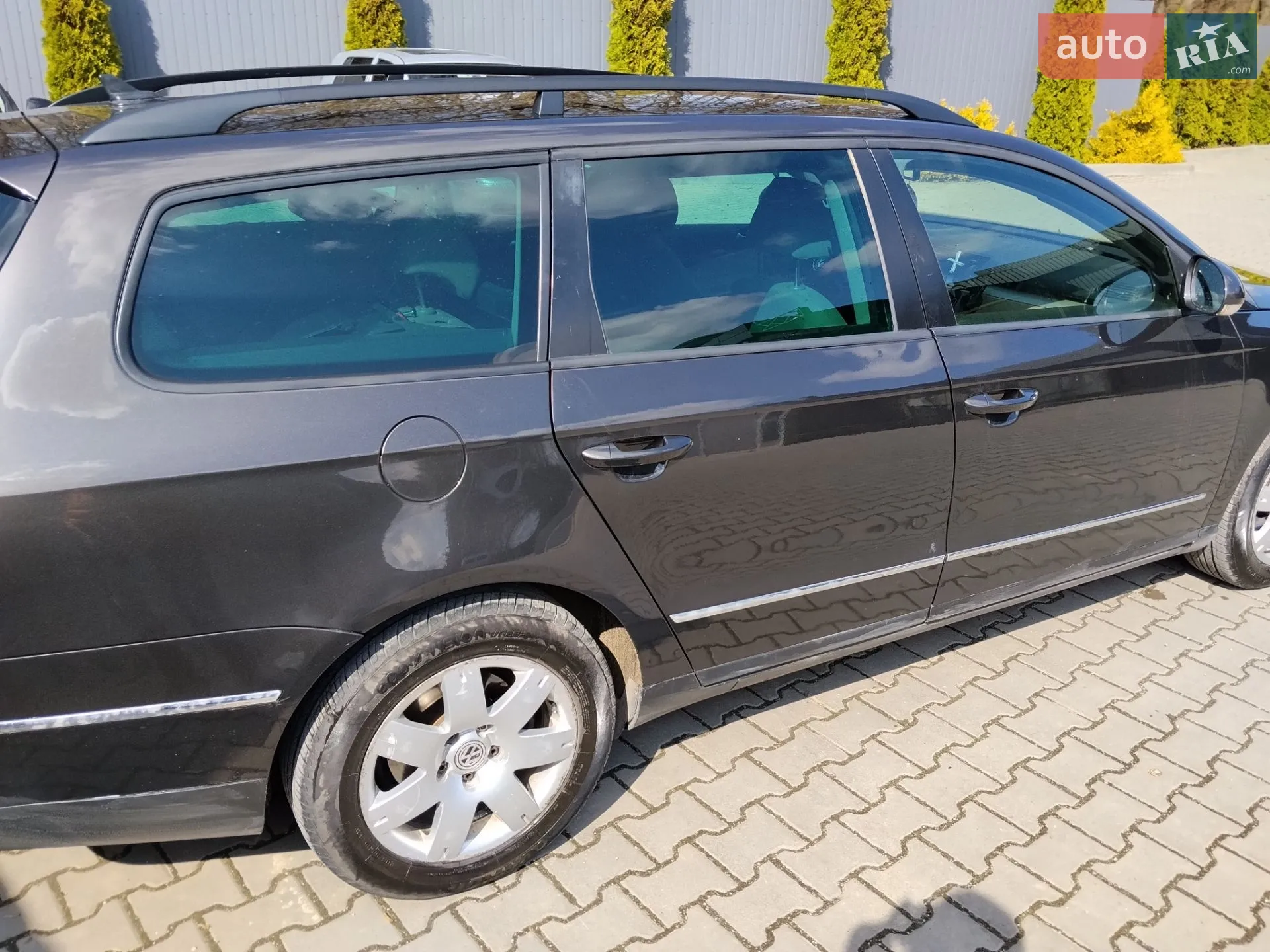 2010 Volkswagen Passat - мініатюра 2