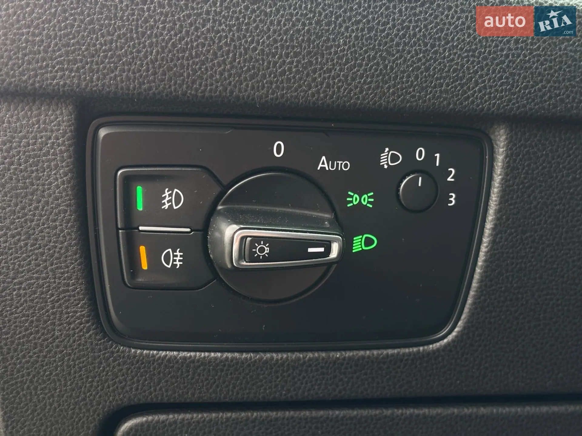 2015 Volkswagen Passat - мініатюра 25