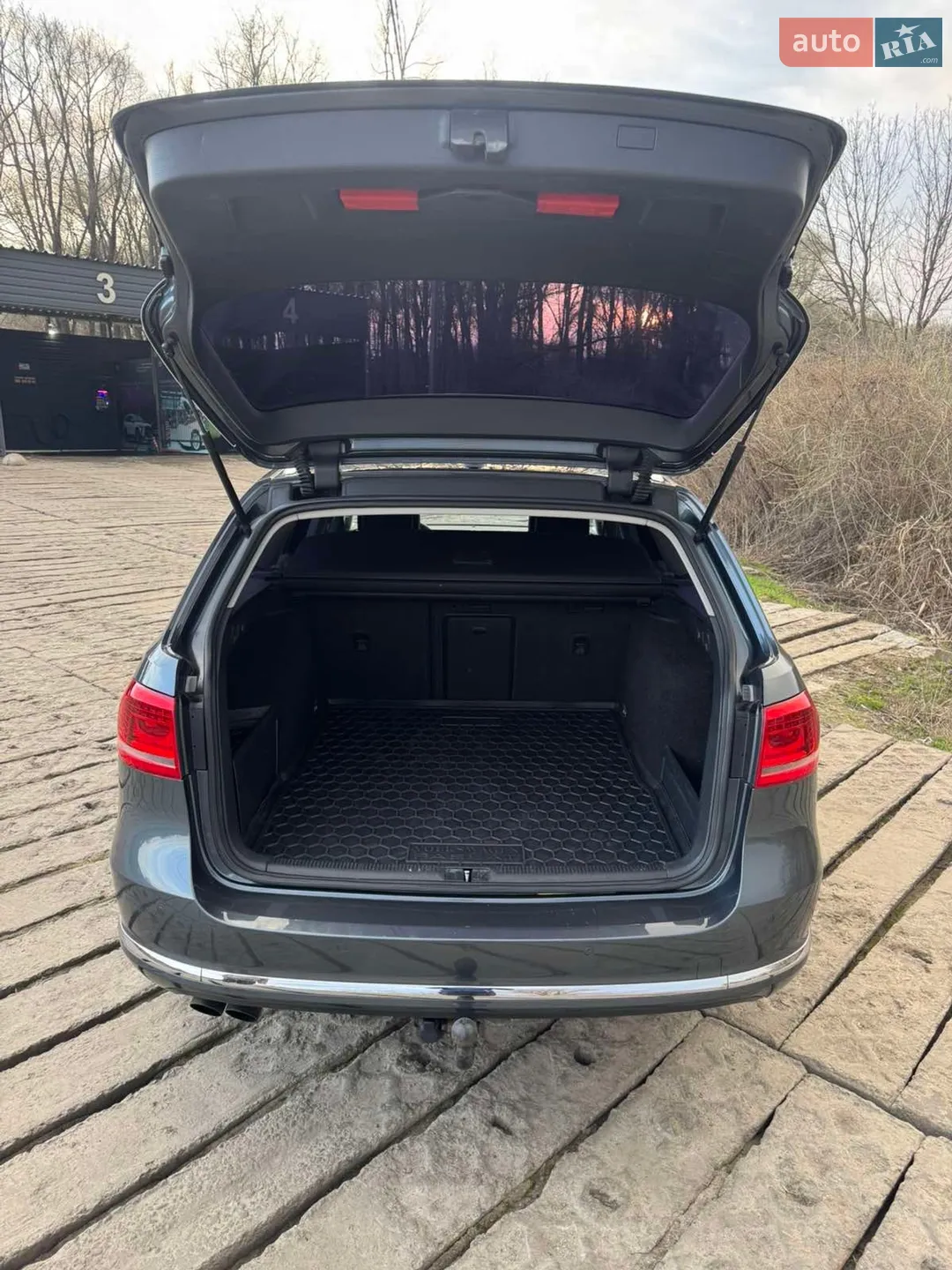 2011 Volkswagen Passat - мініатюра 28