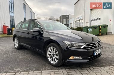 Универсал Volkswagen Passat 2016 в Львове