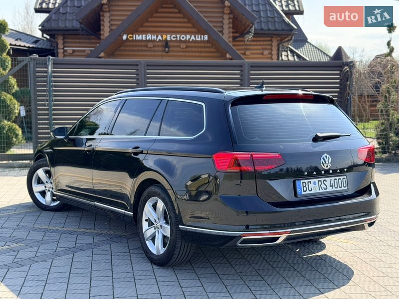 Универсал Volkswagen Passat 2020 в Львове
