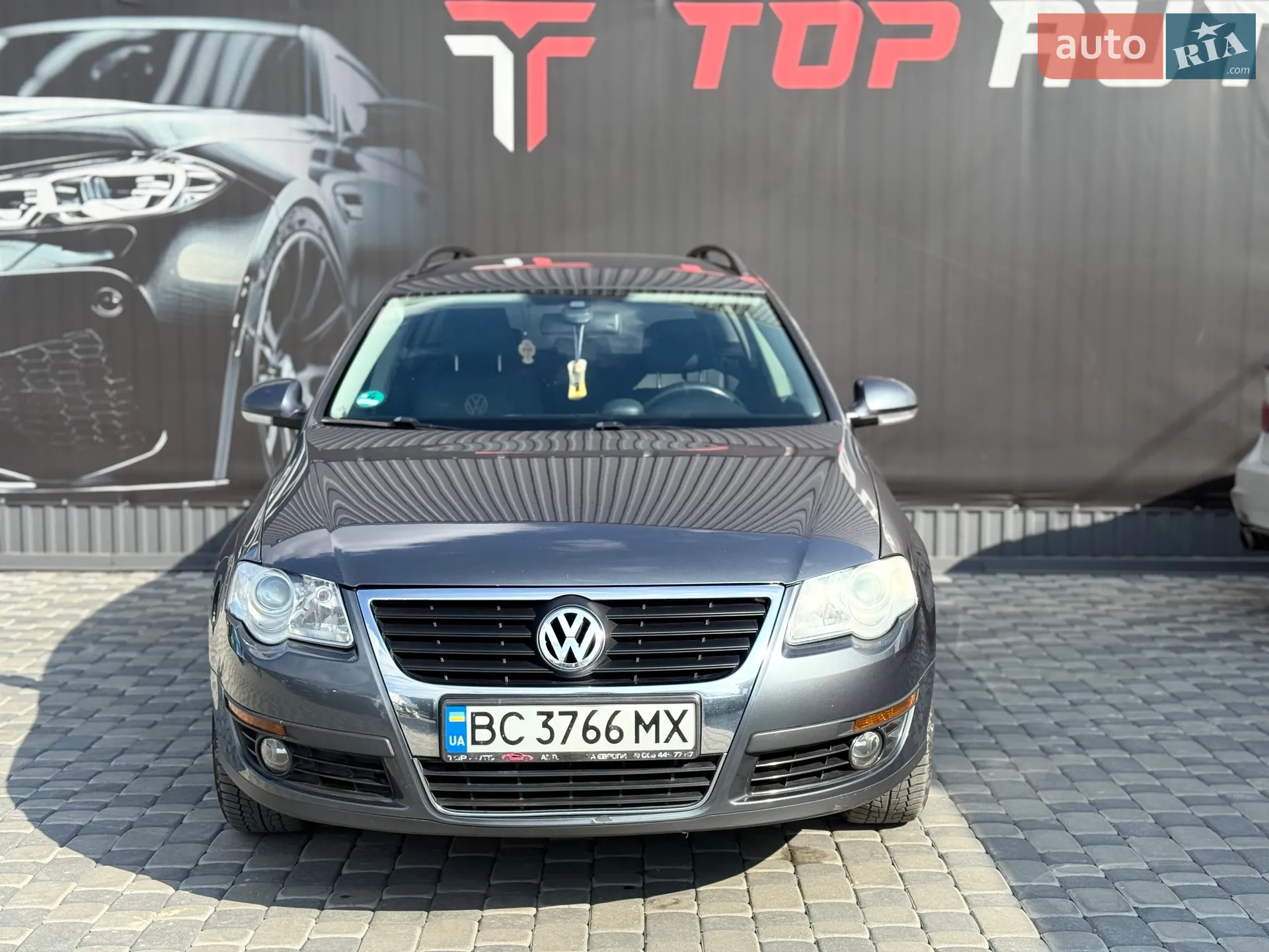 2010 Volkswagen Passat - мініатюра 8