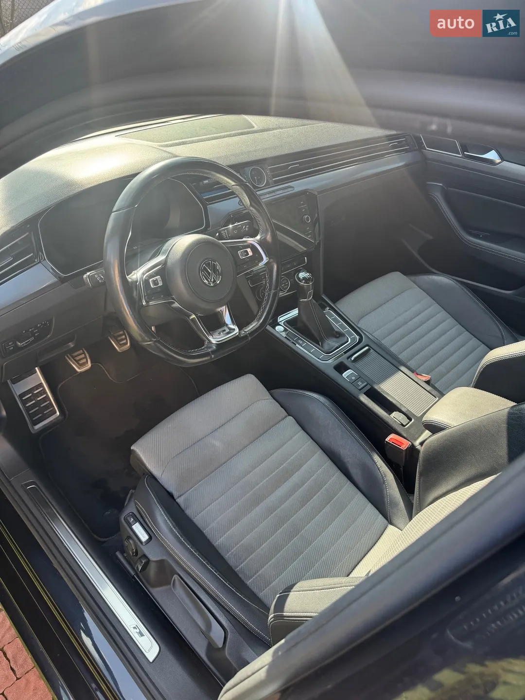 2016 Volkswagen Passat - мініатюра 18