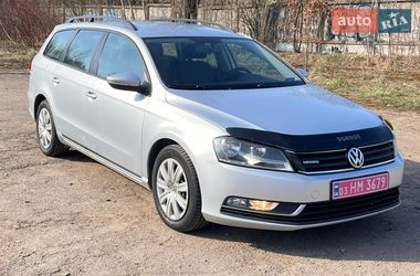 Універсал Volkswagen Passat 2014 в Львові